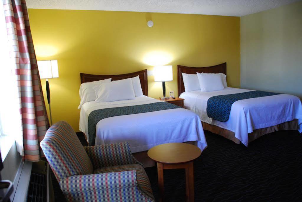 Chief Motel Fayetteville Eksteriør bilde